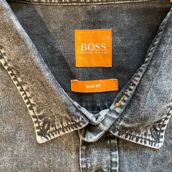 Hugo Boss Button Up - Picture 3 of 8